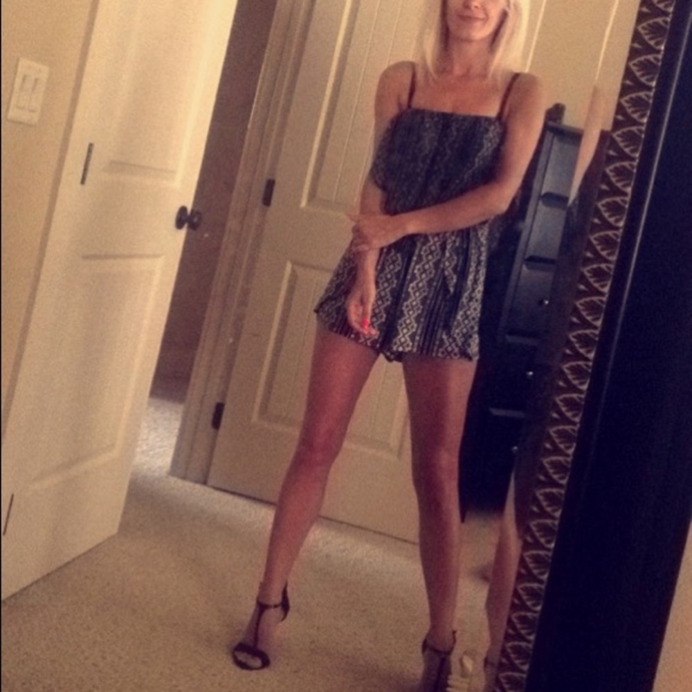 BCBG romper
